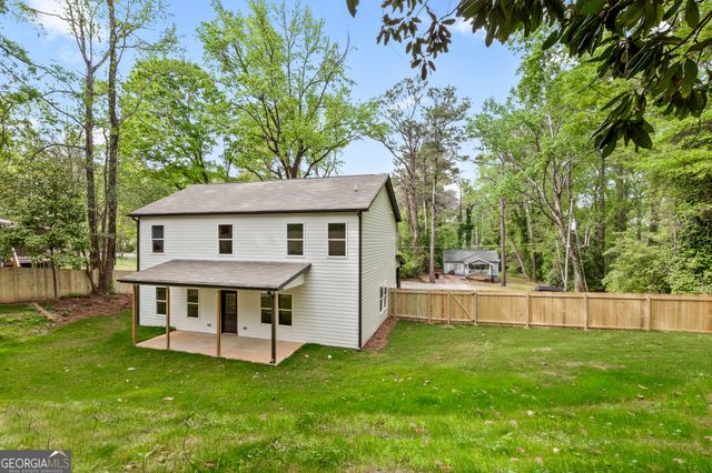 1031 Lakeshore Drive, Jonesboro, GA 30236