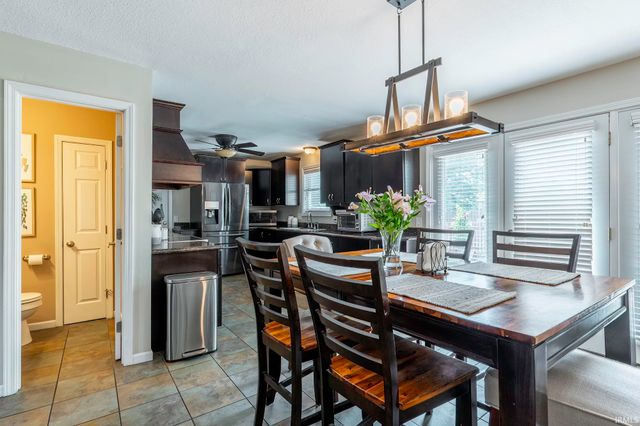 902 Windrift Lane, Fort Wayne, IN 46845