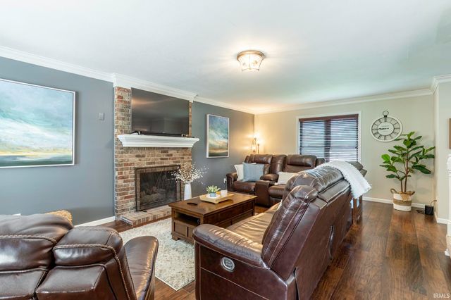 902 Windrift Lane, Fort Wayne, IN 46845