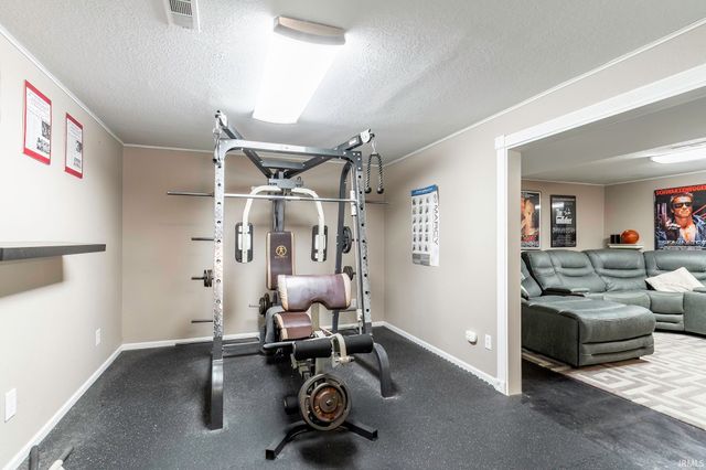 902 Windrift Lane, Fort Wayne, IN 46845