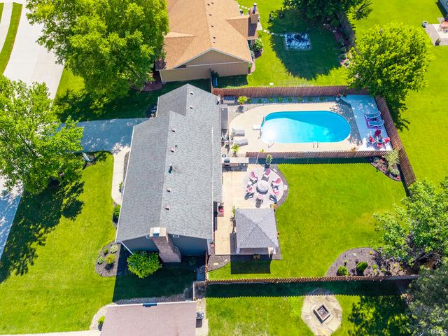 902 Windrift Lane, Fort Wayne, IN 46845