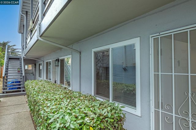 1926 Alcatraz Ave 6, Berkeley, CA 94703