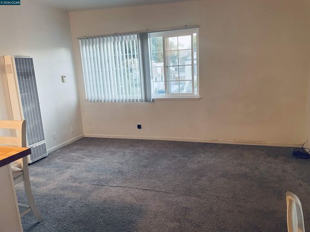1926 Alcatraz Ave 6, Berkeley, CA 94703