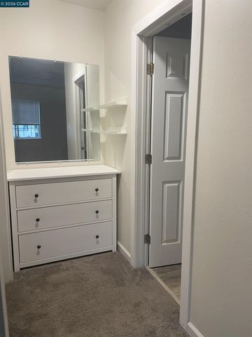 1926 Alcatraz Ave 6, Berkeley, CA 94703