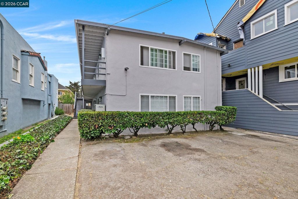 1926 Alcatraz Ave 6, Berkeley, CA 94703
