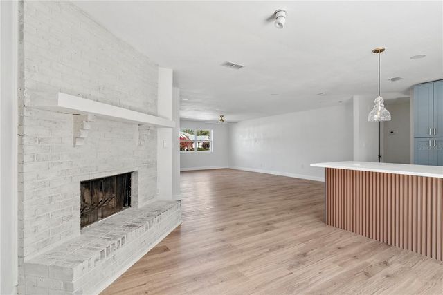 8418 CEDAR COVE DRIVE, Orlando, FL 32819