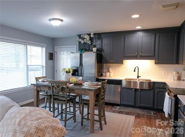713 Willie Beatty Court, Statesville, NC 28677