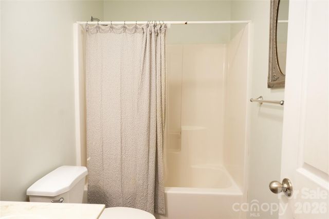 713 Willie Beatty Court, Statesville, NC 28677