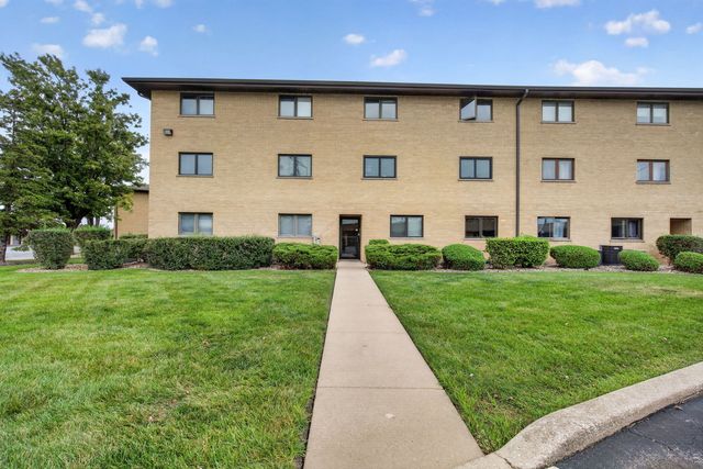 15110 Evergreen Drive 1C, Orland Park, IL 60462
