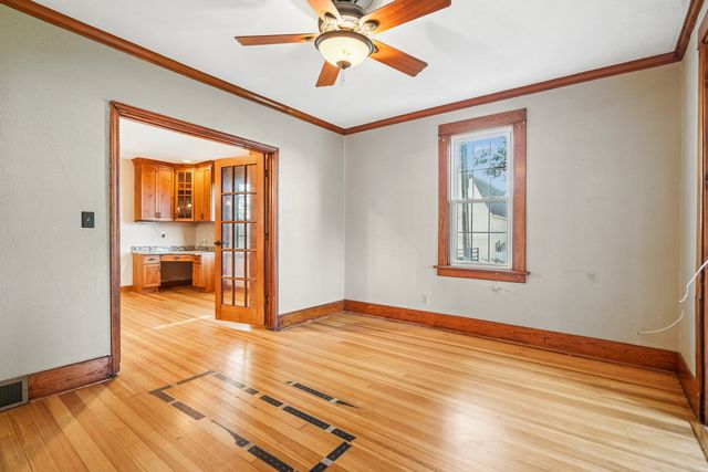 3835 N Utah Avenue, Davenport, IA 52806