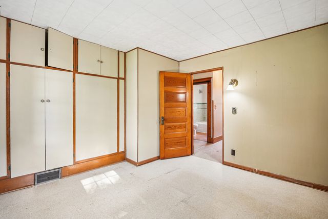 3835 N Utah Avenue, Davenport, IA 52806