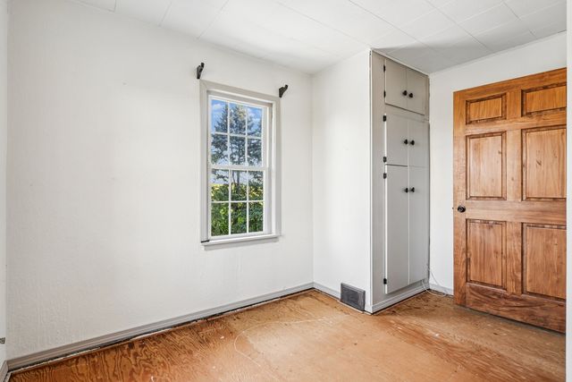 3835 N Utah Avenue, Davenport, IA 52806