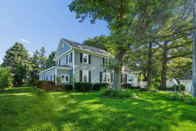 3835 N Utah Avenue, Davenport, IA 52806