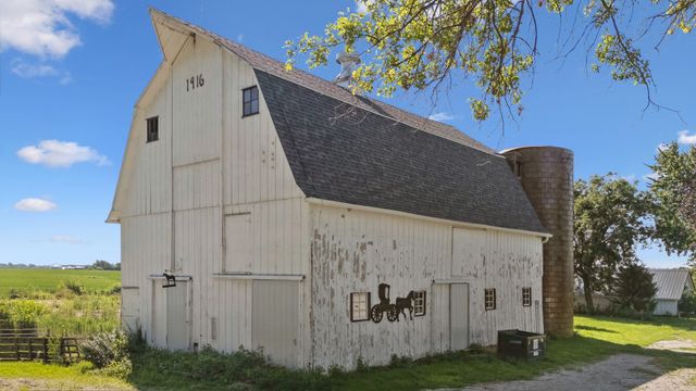 3835 N Utah Avenue, Davenport, IA 52806