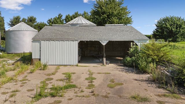 3835 N Utah Avenue, Davenport, IA 52806