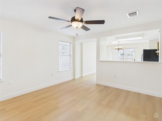 6824 Walkup LN, Austin, TX 78747