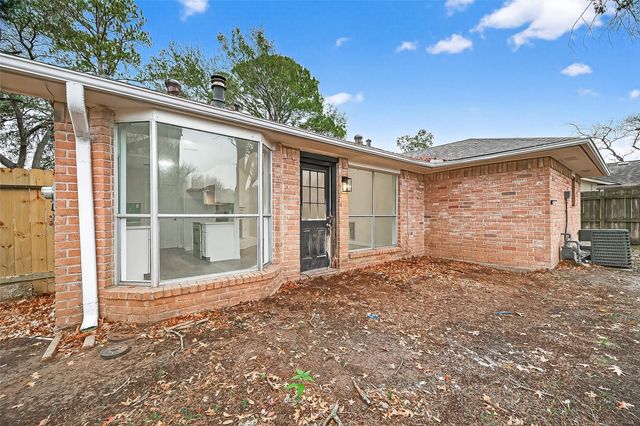 16235 La Terra Drive, Houston, TX 77083