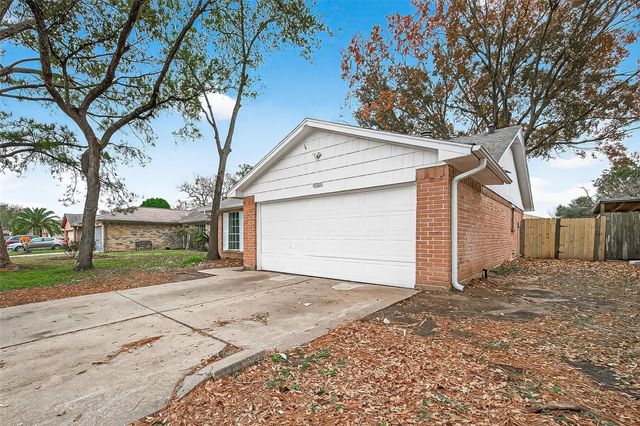 16235 La Terra Drive, Houston, TX 77083