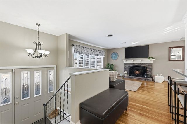 13 Ralph Road, Peabody, MA 01960