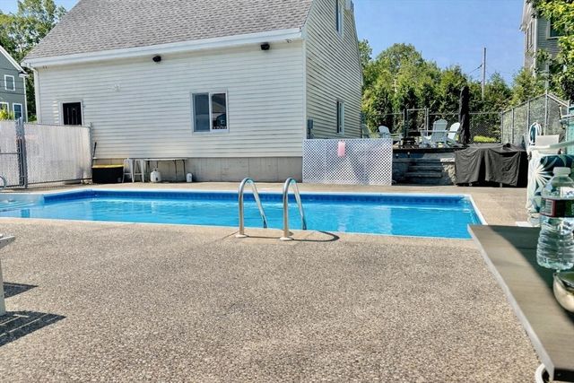 13 Ralph Road, Peabody, MA 01960