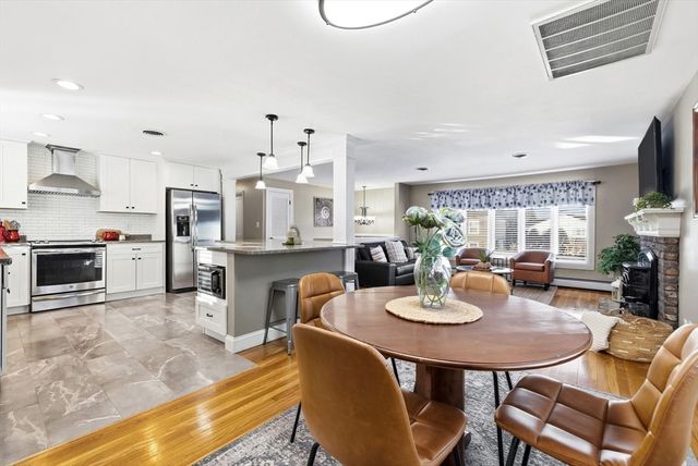 13 Ralph Road, Peabody, MA 01960