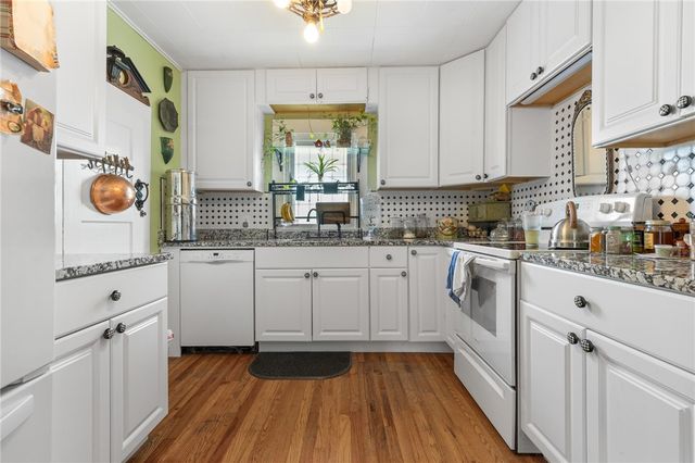 607 N Robinson Street, Harrison, AR 72601