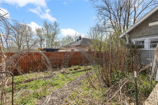 607 N Robinson Street, Harrison, AR 72601