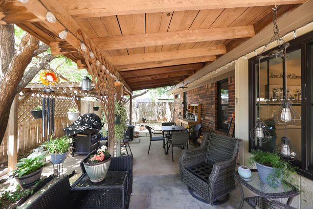 3404 Essex Avenue, Lubbock, TX 79407
