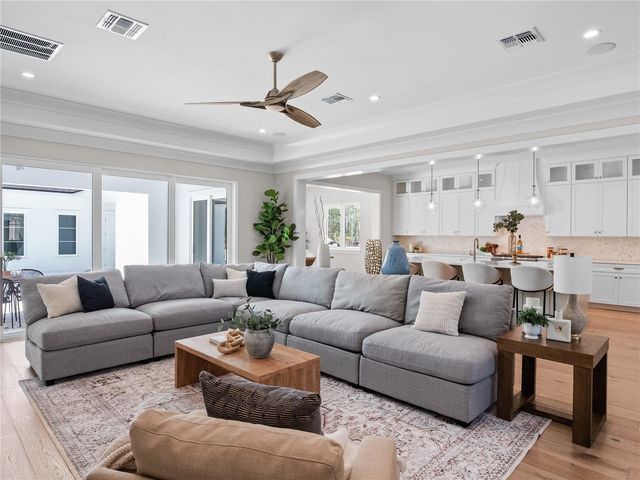 511 BRILEY AVENUE, Oakland, FL 34760