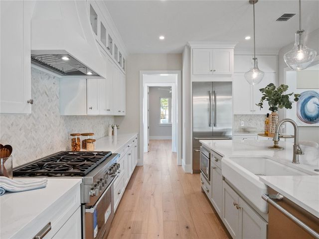 511 BRILEY AVENUE, Oakland, FL 34760