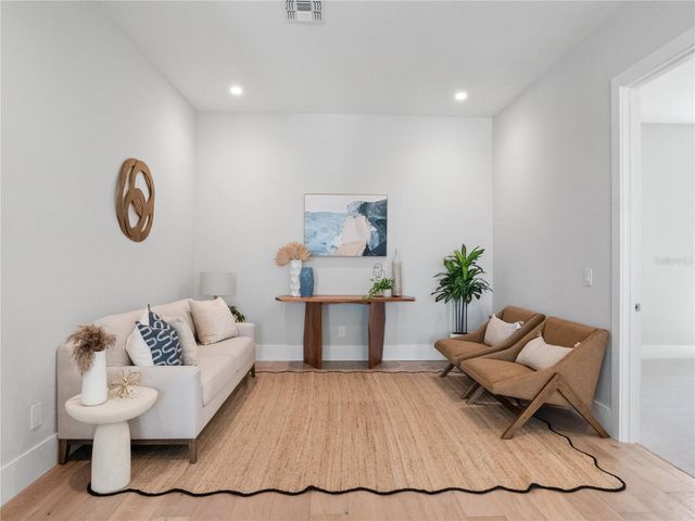 511 BRILEY AVENUE, Oakland, FL 34760