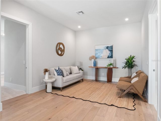 511 BRILEY AVENUE, Oakland, FL 34760