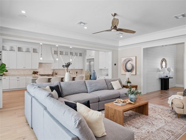 511 BRILEY AVENUE, Oakland, FL 34760