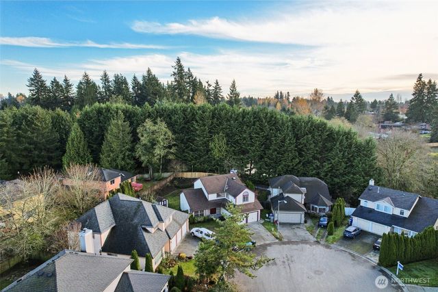 27114 109th Court SE, Kent, WA 98030