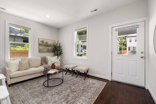 1110 Spruce Street, Durham, NC 27701