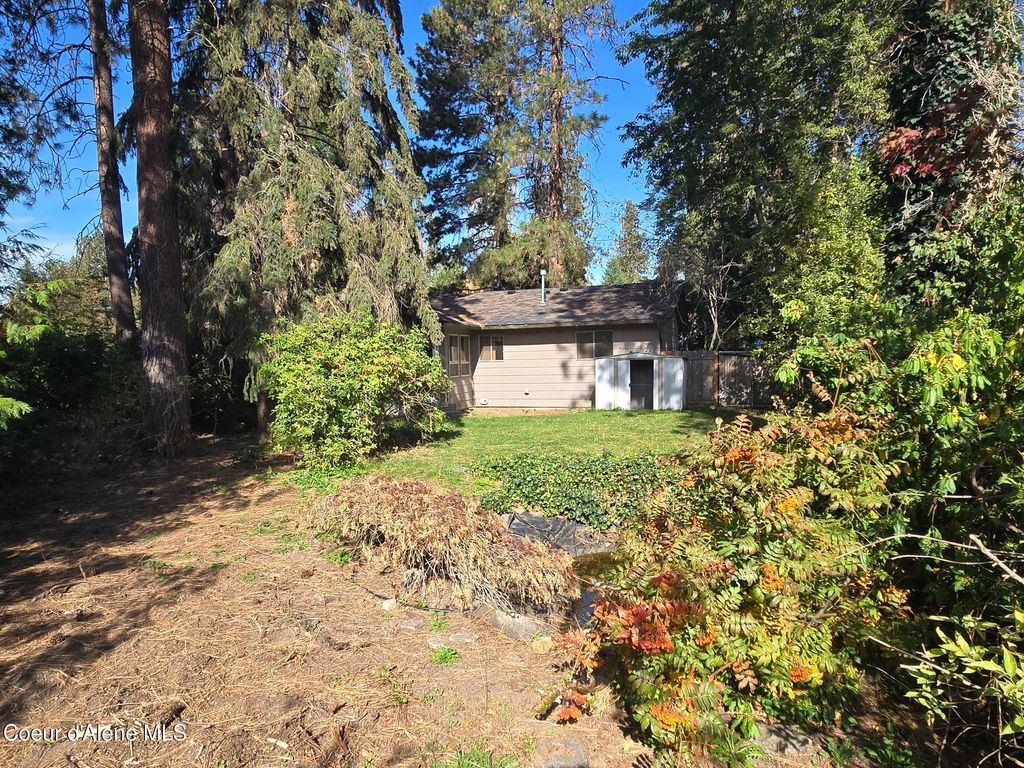 4758 E Woodland DR, Post Falls, ID 83854 photo 5