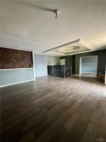 210 W Monte Cristo Heights Road R, Edinburg, TX 78541