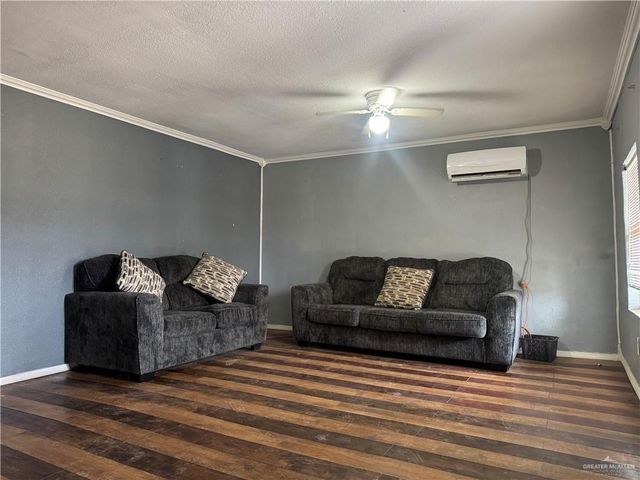 210 W Monte Cristo Heights Road R, Edinburg, TX 78541