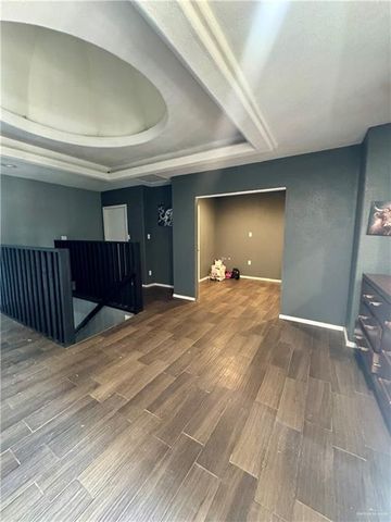 210 W Monte Cristo Heights Road R, Edinburg, TX 78541