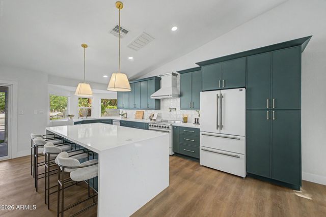 2451 S GAUCHO --, Mesa, AZ 85202