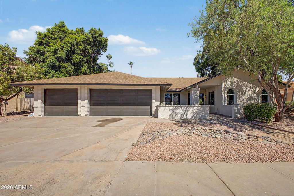 2451 S GAUCHO --, Mesa, AZ 85202