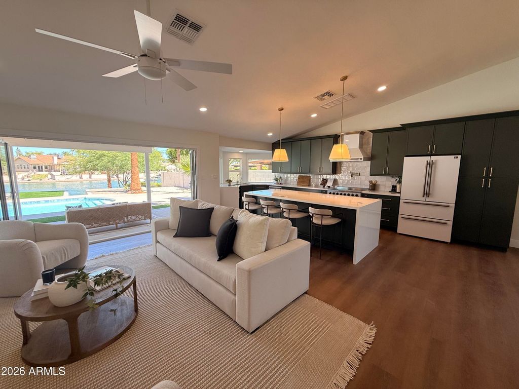 2451 S GAUCHO --, Mesa, AZ 85202 — photo 2