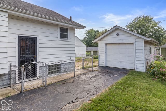 1226 N Emerson Avenue, Indianapolis, IN 46219