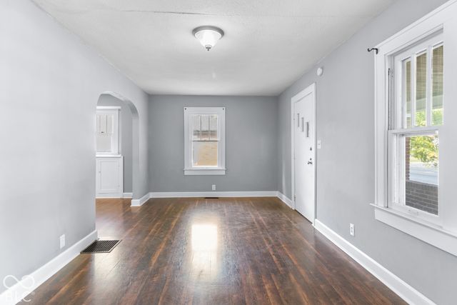 1226 N Emerson Avenue, Indianapolis, IN 46219