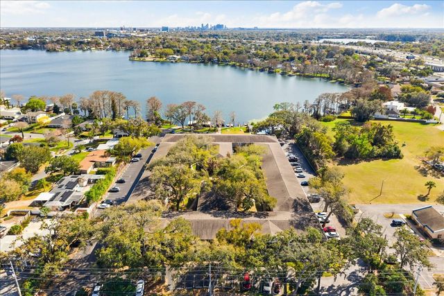 2500 LEE ROAD 122, Winter Park, FL 32789