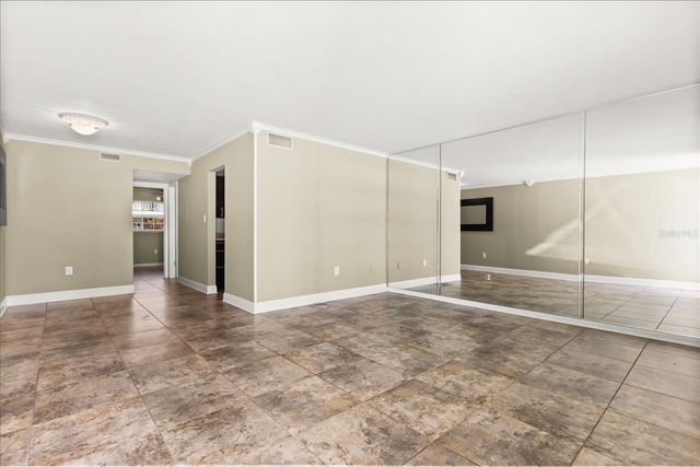 2500 LEE ROAD 122, Winter Park, FL 32789