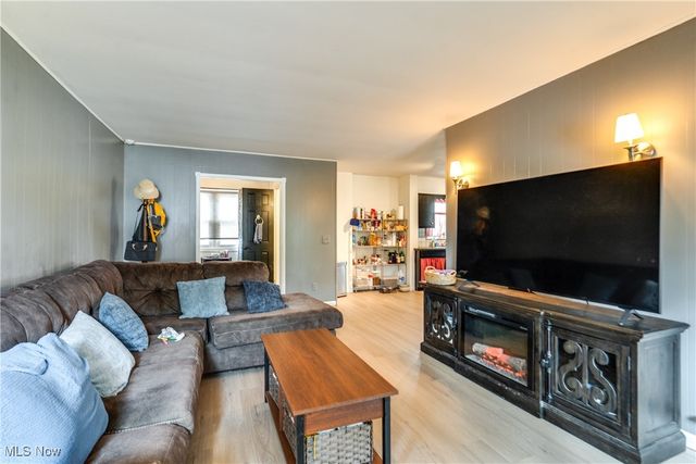 1266 Dayton Street, Akron, OH 44310