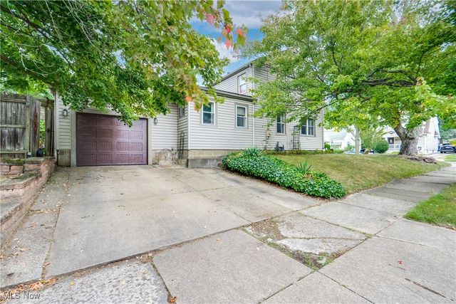 1266 Dayton Street, Akron, OH 44310