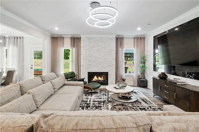 4756 Cooling Water Circle, Powder Springs, GA 30127