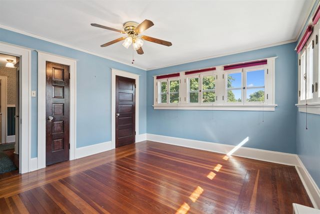 116 Liberty Street, Manchester, IA 52057